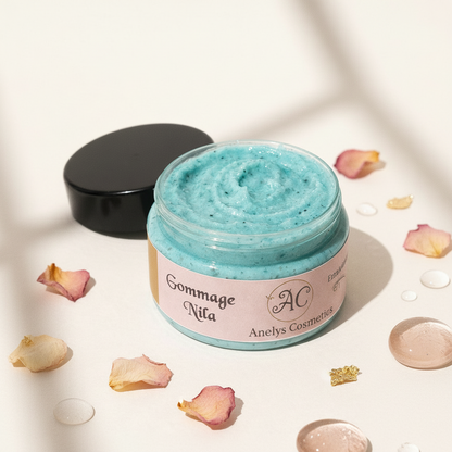 Gommage NILA 100ml - Exfoliant Éclaircissant - Elimine les impuretés & révèle l'éclat